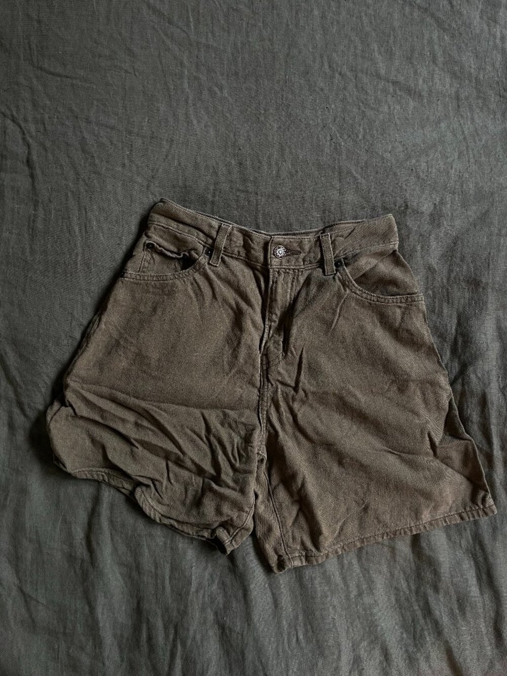 Levis High Rise Linen-Blend Shorts